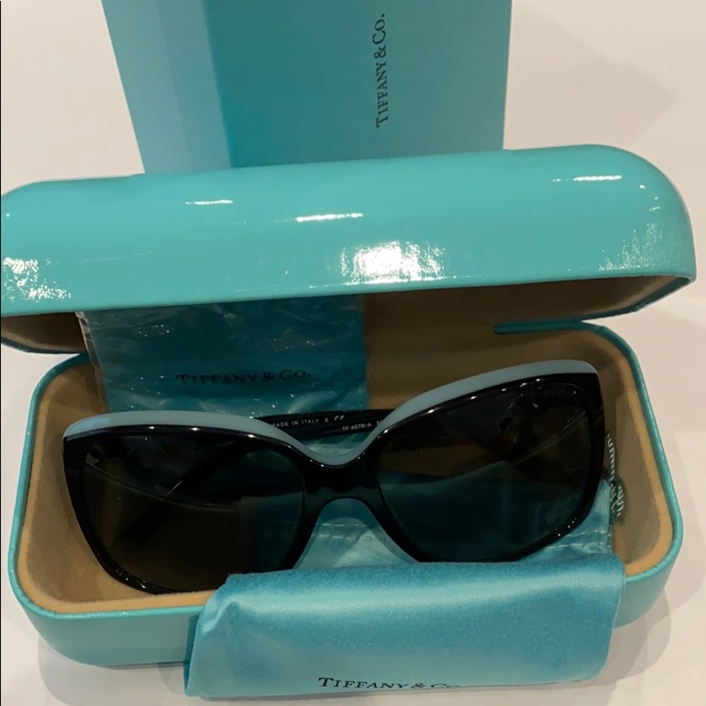 TIFFANY & CO SUNGLASSES